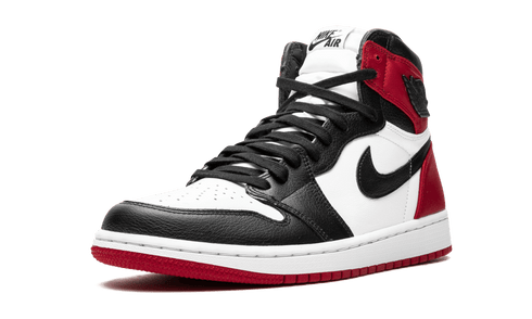 Nike WMNS Air Jordan 1 High OG Satin Black Toe